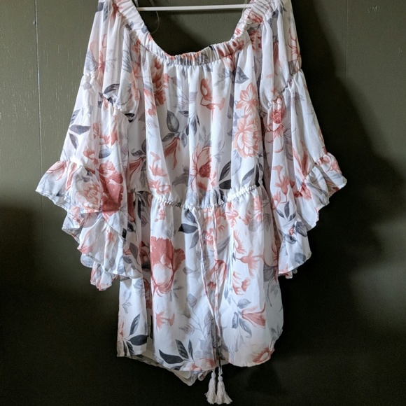 Romper - Picture 2 of 2